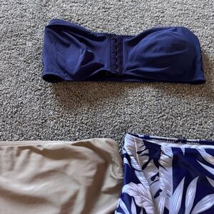 Bikini Large Blue Top and Flower Bottom and plain bottom New Without Tags